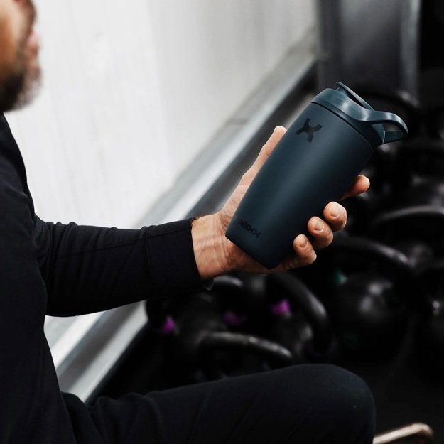 Promixx Pursuit Insulated Stainless Steel Shaker 550ml Graphite 1